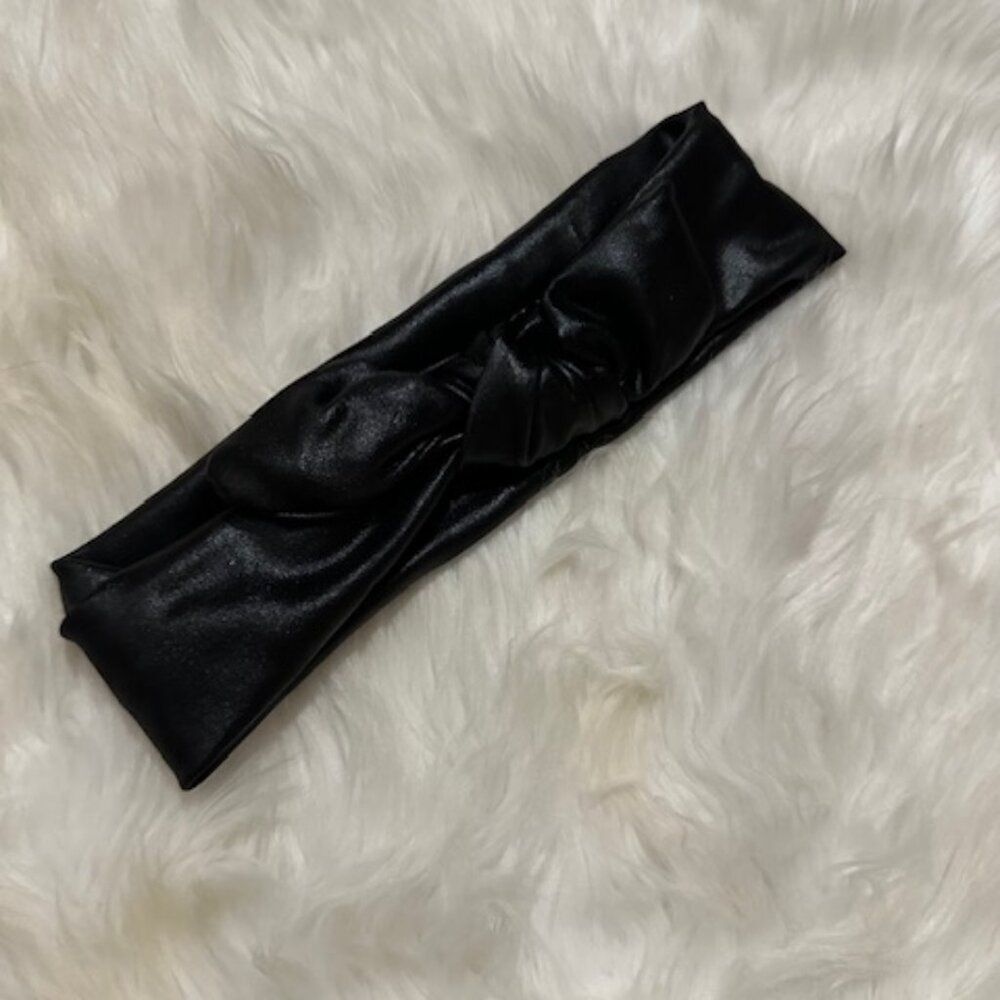 Black Metallic Knot Headband  7449  NWT Boutique